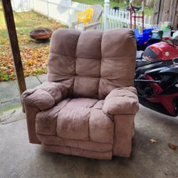 Rocking Recliner 