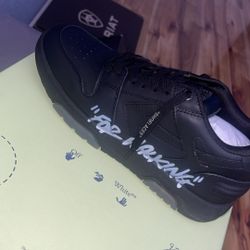 Off White Out Of Office OOO “For Walking” Low Tops 
