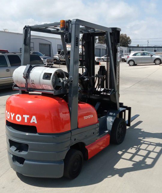 Toyota Forklift 