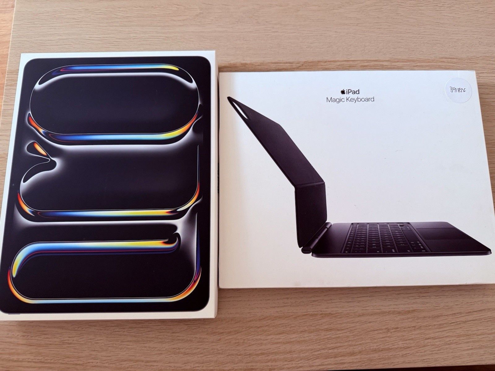 Apple iPad Pro 13” M4 512GB, WiFi+Cellular Bundle
