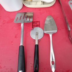 Kitchen gadgets Bundle of 4
