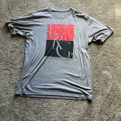 LRG T-shirt