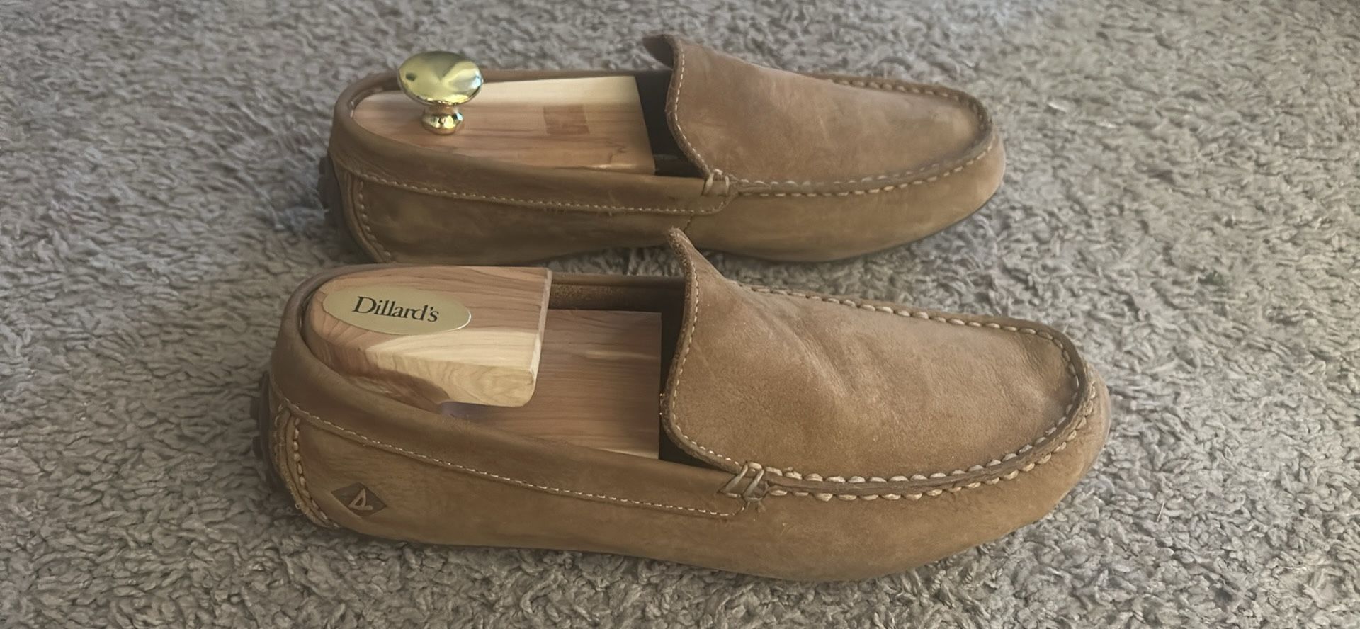 Men’s Sperry leather Wavedriver Loafer size 8.5