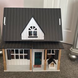 Doll House with Calico Critters