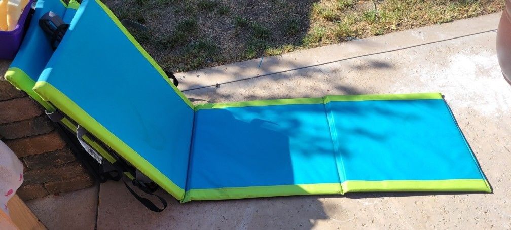 Two Pacific Breeze Loungers