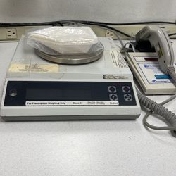 Pharmacist Weighing Scale