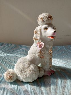 Gorgeous Vintage porcelain Poodle.