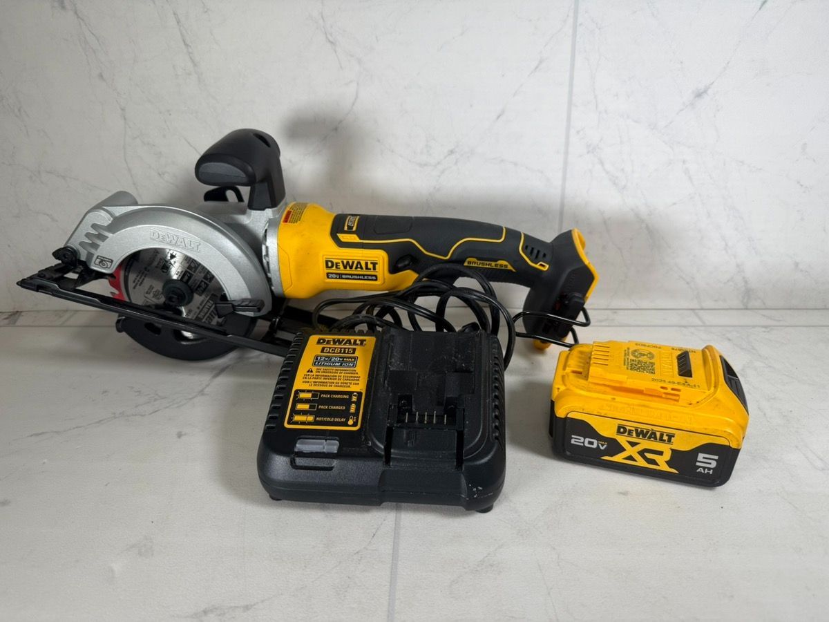DeWalt DCS571 Atomic 20V MAX Cordless Brushless 4-1/2" Circular Saw (A1G010666)