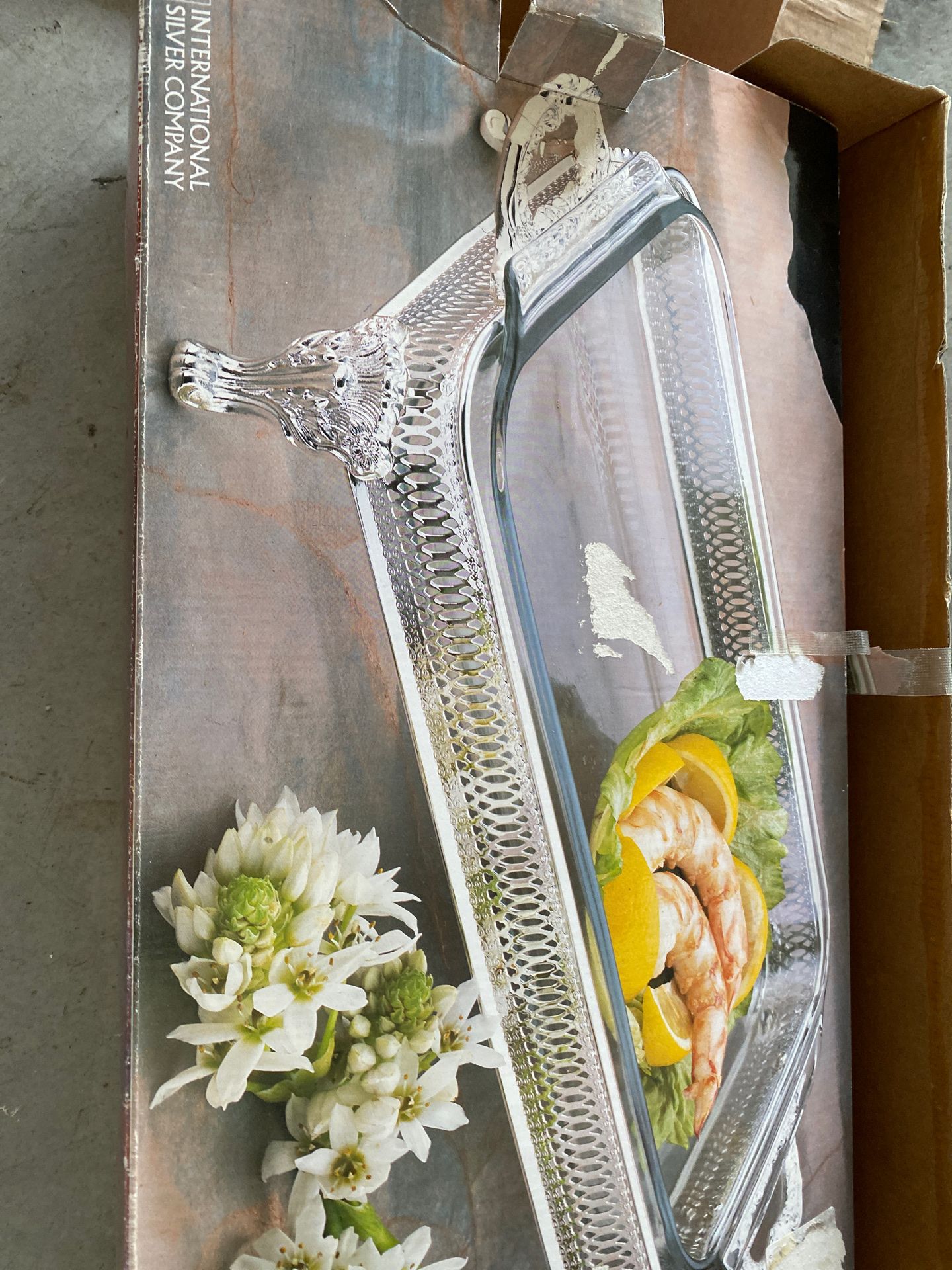 Silver pyrex tray