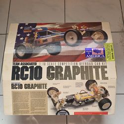 Team Associated RC10 Graphite Vintage RC Car