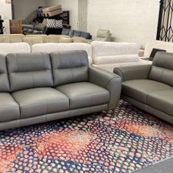 New Top Grain Genuine Leather Couch And Love Seat Set / Free Delivery 