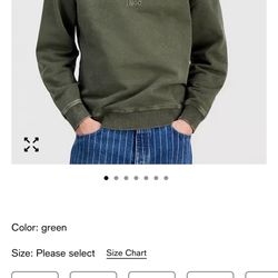 Selling This Hugo Quater Zip For Half Off Orignal Price 