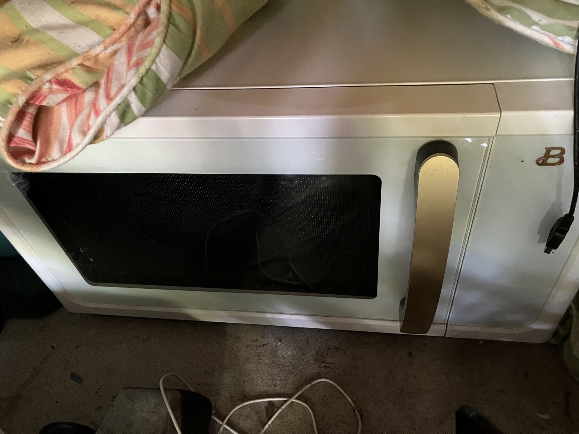 Drew Barrymore Microwave