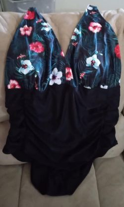 Ladies Swimsuit (Brand New)