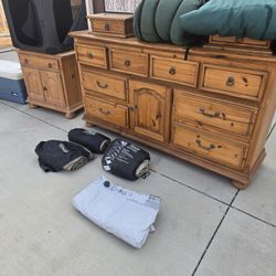 Dresser nightstand matching mirror