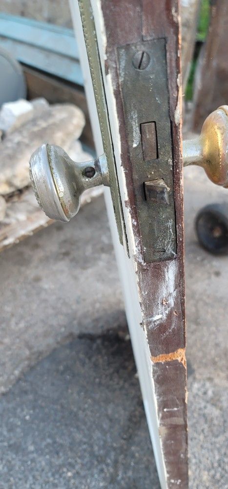 5 Vintage Solid Doors wfdjnjc.com