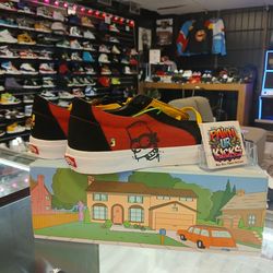 VANS SK8 - LOW THE SIMPSONS "EL BARTO" - #VN0A4UUK17A - SIZE 11.5 - ORIGINAL BOX