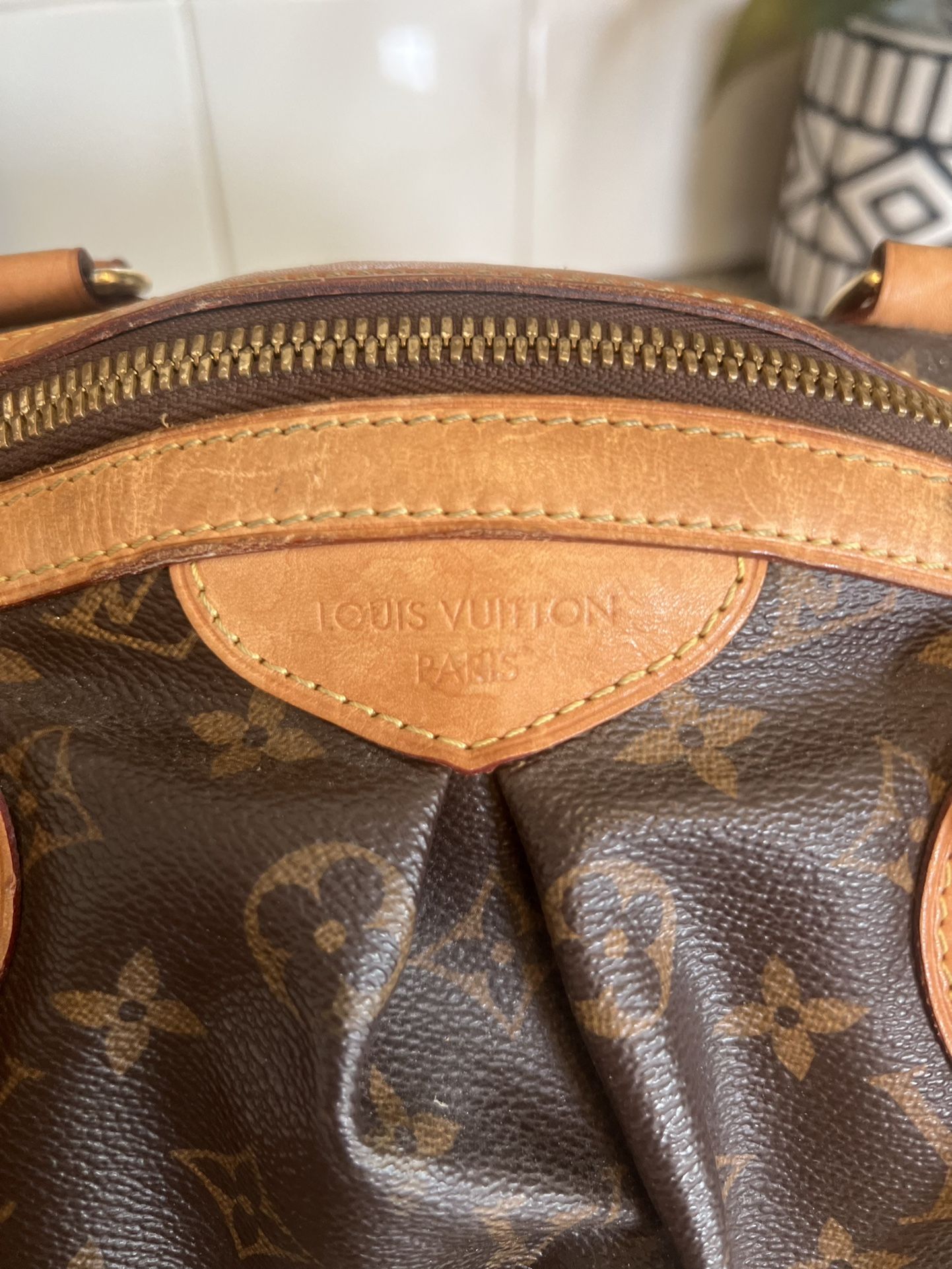 Louis Vuitton Sistina Handbag for Sale in Clovis, CA - OfferUp