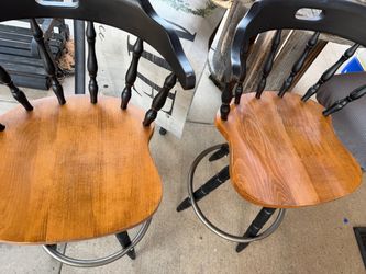 Modern Farmhouse Swivel Bar Stools