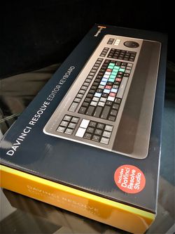 Blackmagic Design DaVinci Resolve Editor Keyboard with Resolve Software