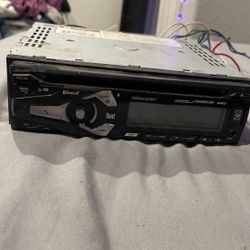 Dual Electronics Radio