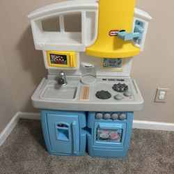 Little Tikes Kitchen