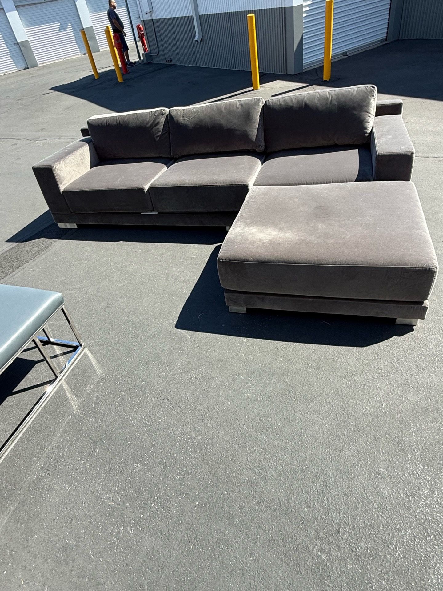 Sectional L shape. Sofa couch high end