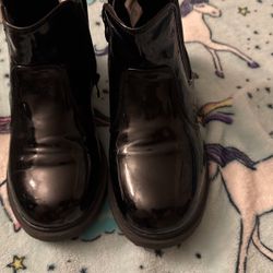 Dream Pairs Girl Boots Size 13