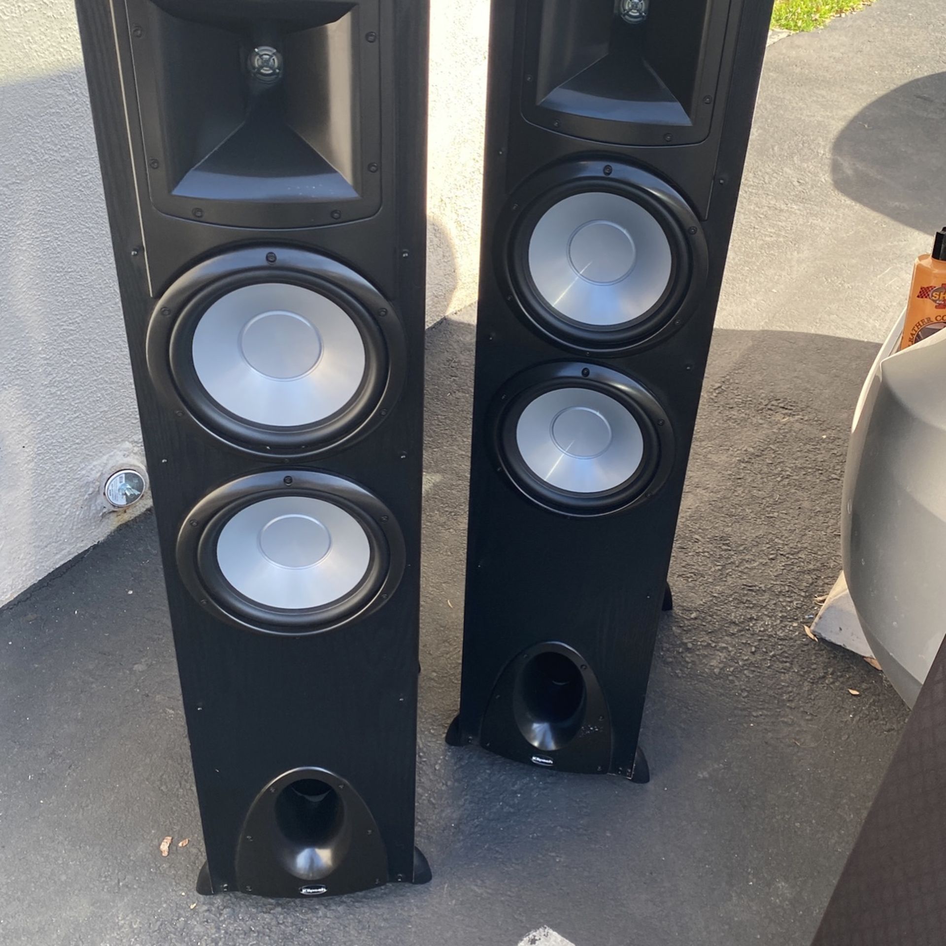 Pair Of Klipsch F30 Speakers Black