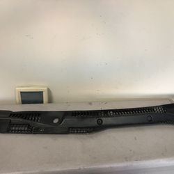 Nissan 300zx LH Windshield Cowl Cover Driver Side OEM