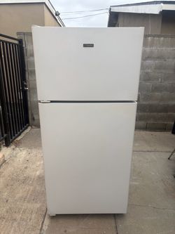 Refrigerator for sale