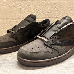 Nike Travis Scott x Air Jordan 1 Low OG “Velvet Brown” US Size 12 DS DM7866-202