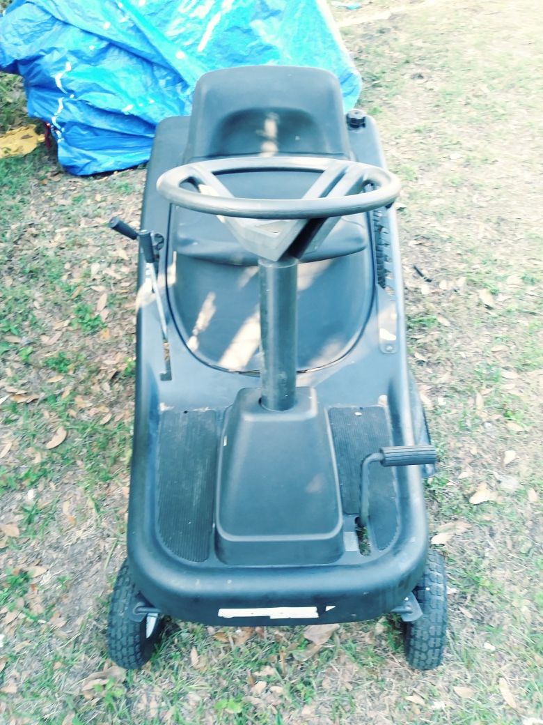 Murray riding mower 12 horsepower