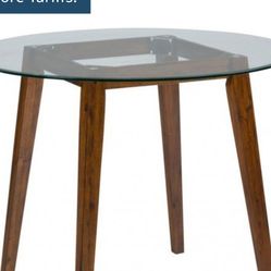 Table And Four Chairs Paid 860.00 New 