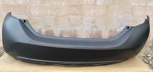 14-16 Toyota Corolla Le Rear Bumper