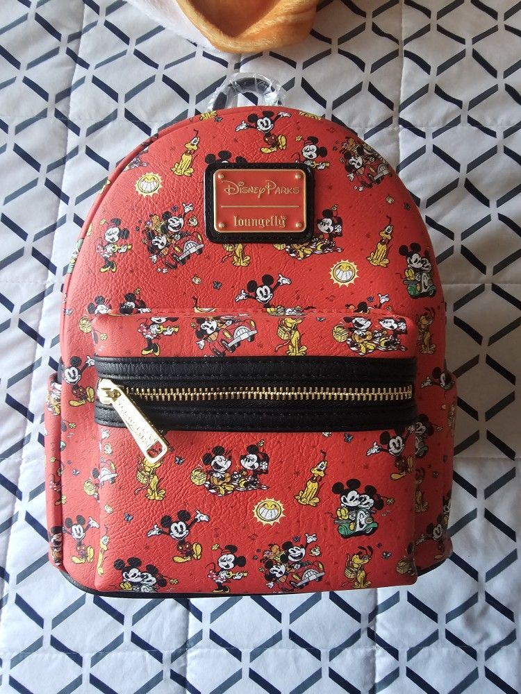 DISNEY PARKS MINNIE &MICKEY LOUNGEFLY BACKPACK FOR SALE!!!