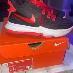 Kids Nike Lebron Shoes