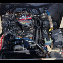 2000 Mariah 21 feet Deck Boat