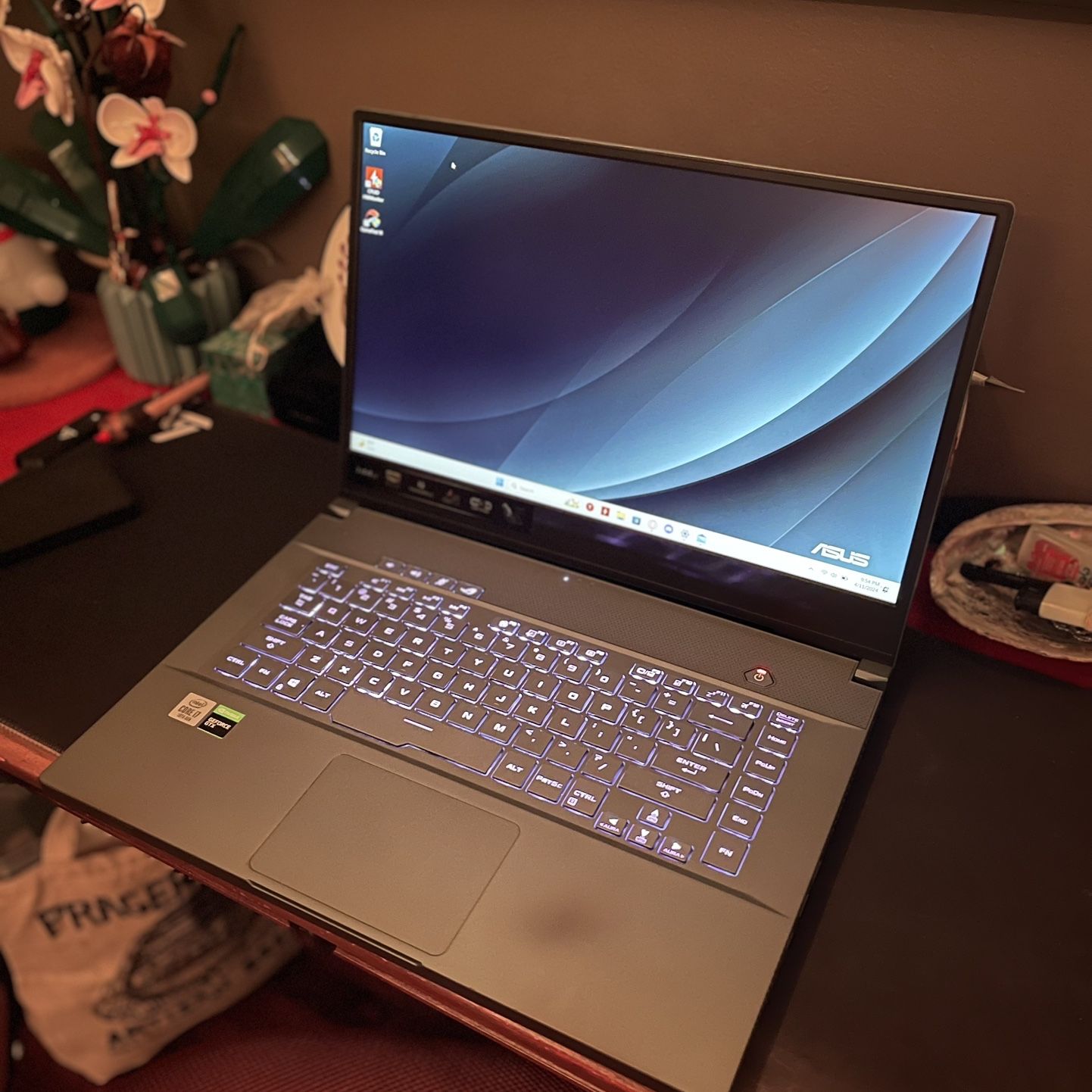 ASUS ROG Zephyrus M15 GU502LU