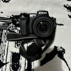 Nikon CoolPix 5700