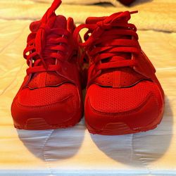 Nike Huarache Size 5Y