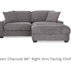 Chaise Sofa with extra Cushion and Pillows