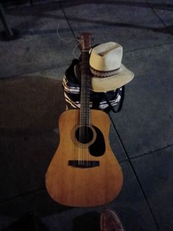 Tanara acoustic guitar