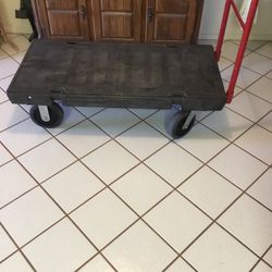 Rubbermaid Commercial Products Heavy-Duty Platform Truck, 2,000 Pound Capacity, 24" x 48" $225