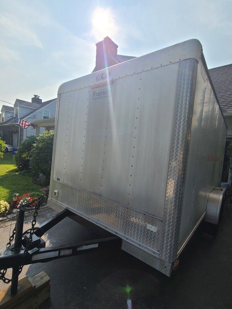 2006 AMERICAN CAR-MATE FLAT NOSE ENCLOSED TRAILER 7' X 14' G V W R 7000 LBS.