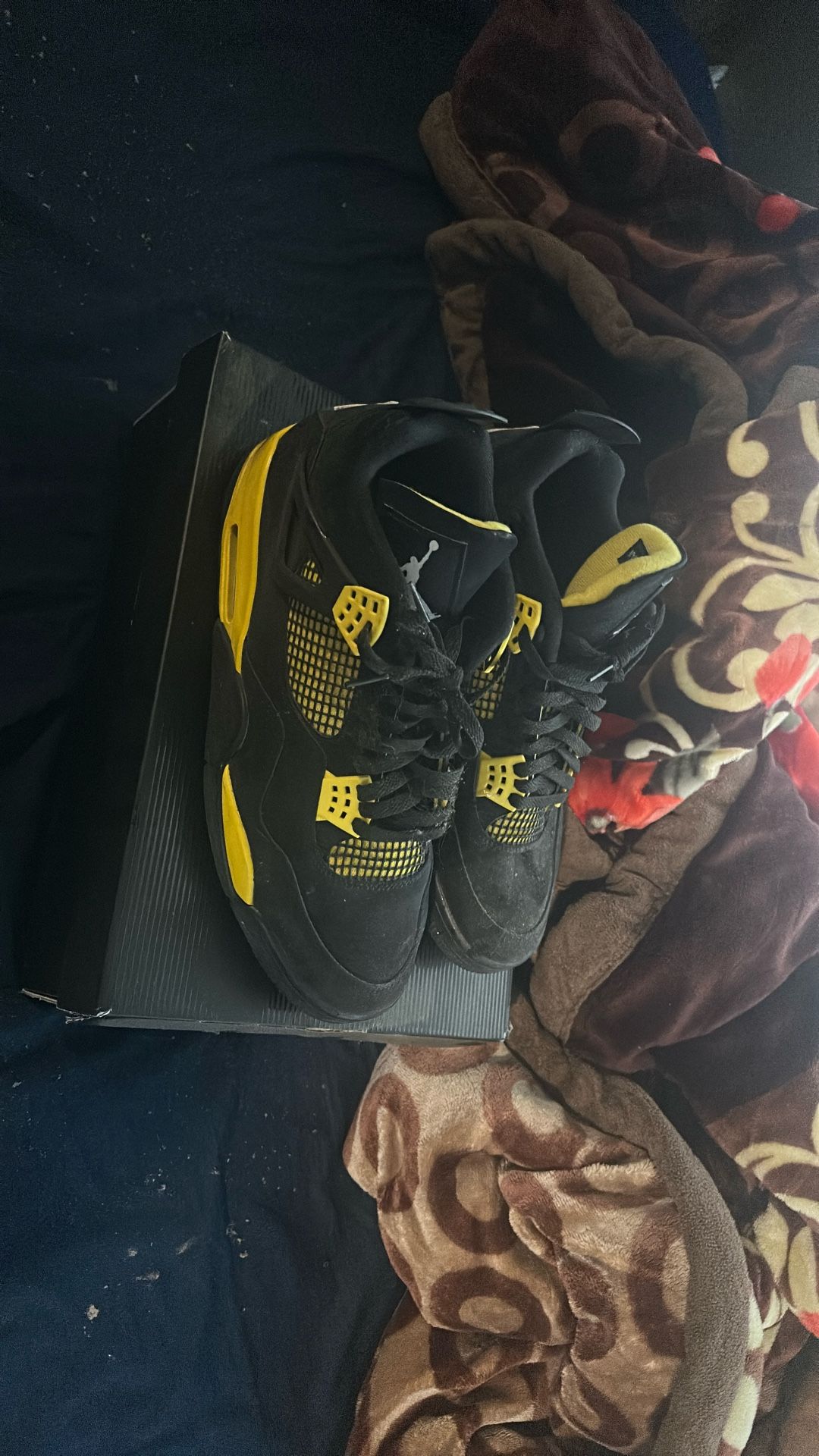 Jordan 4 Lighting