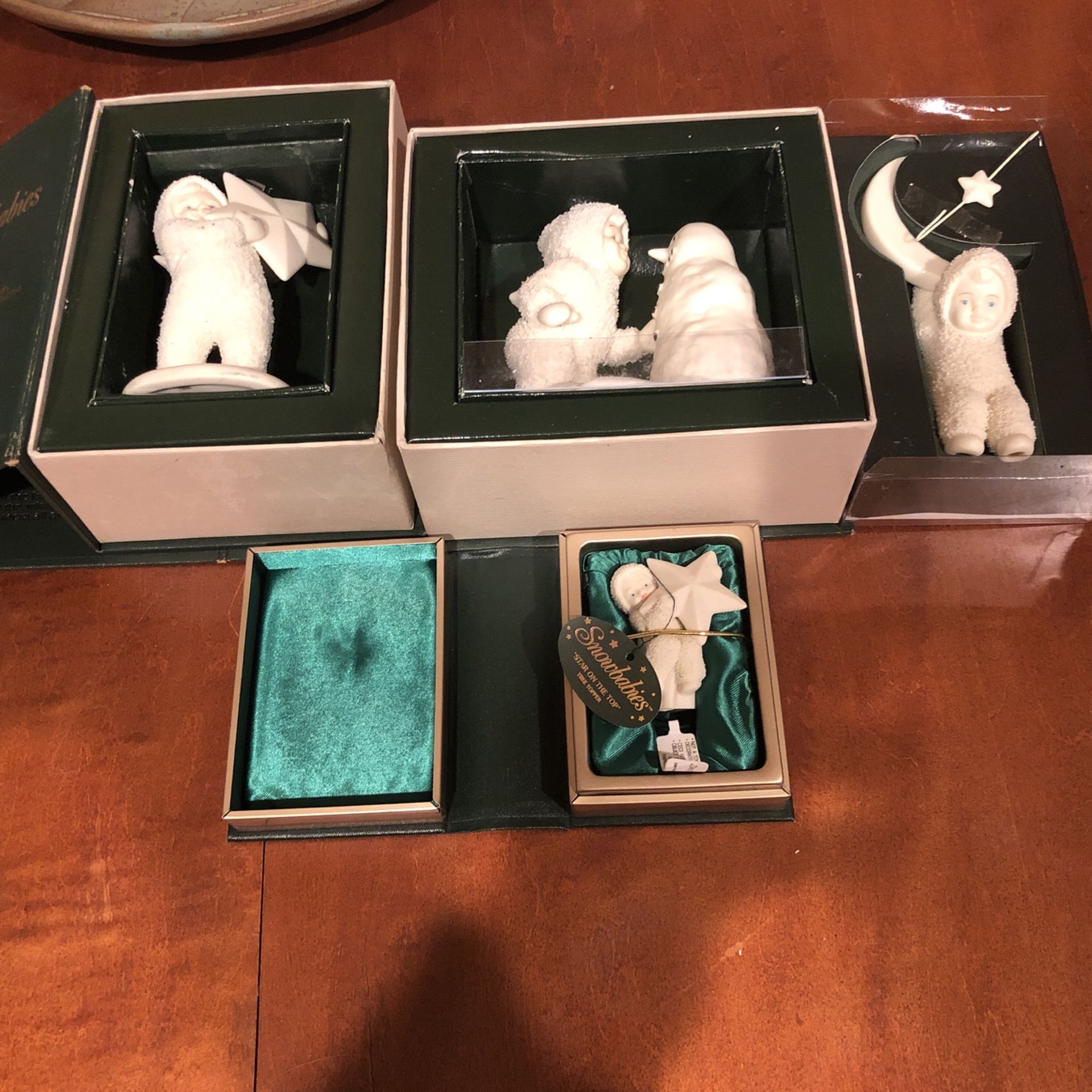 Snow Babies Figurines Lot
