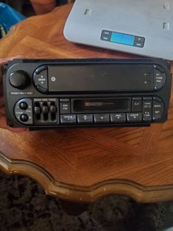 Car AM FM Radio cassette player Untested