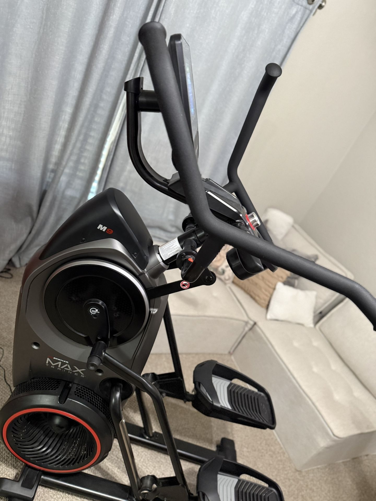 Bowflex Max Trainer M9