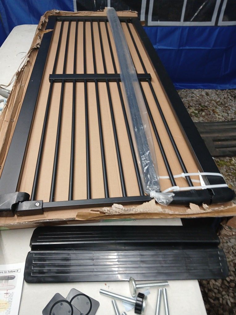 New Lumizone Extra Tall Pet Gate 61.02" High Pressure Mounted 30.12"-34.05".